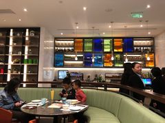 -港丽餐厅(高德置地店)