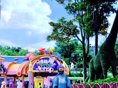 -七彩云南欢乐世界