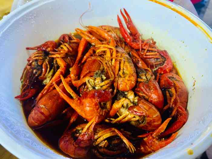 食悦围城·龙虾馆(东城33小镇店)-"食悦围城龙虾馆在东莞非常出名,听