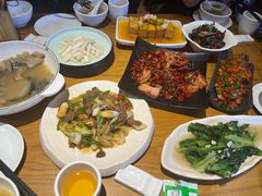 -隔壁老王·家常云南菜(花巷店)