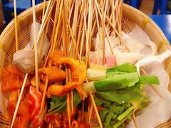 串品-马路边边串串香形象店(磐石路店)