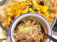 -红渡小香·牛肉麻辣香锅(车站南路店)