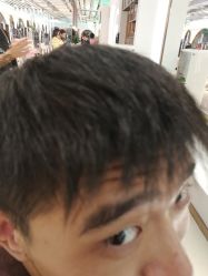 -BULB STUDIO 巴柏明星发型工作室