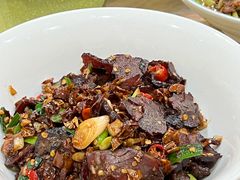 湘西腊牛肉-湘鲜小灶·湖南土菜馆(龙华店)