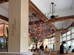 大堂-蜜桃餐厅·伴山(湖滨商业街店)