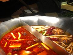 台式麻辣锅-湊湊火锅·茶憩(杭州湖滨银泰in77店)