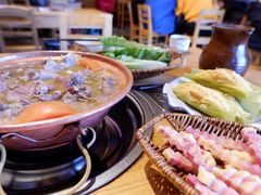 -阿婆情腊排骨火锅(金虹路店)