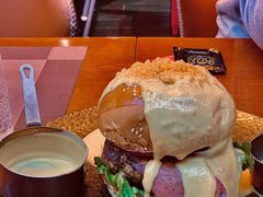 芝士瀑布牛肉汉堡-get pizza意大利餐厅(凯德MALL店)