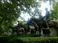 -金孔雀温泉旅游度假村