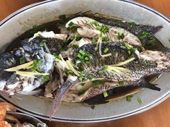 -覃记海鲜美食餐厅