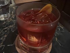-DM Distiller & Mixologist Whisky Cocktail Bar
