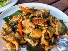 -卷心菜和避孕套餐厅(Pattaya)