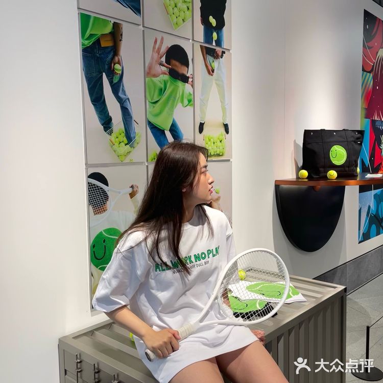 OOTD | 准备好新款联名T恤提前过夏天🍃