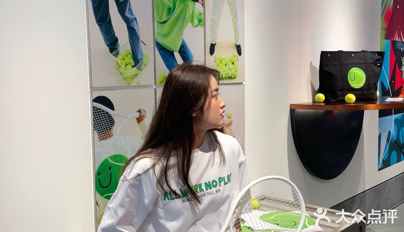 OOTD | 准备好新款联名T恤提前过夏天🍃