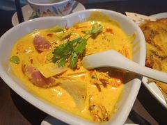 -大头虾越式风味餐厅(光明广场店)