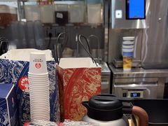 -霸王茶姬(上海静安大悦城店)