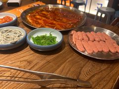 -明洞阿姨·韩式酱蟹烤肉·创意料理(三元桥店)