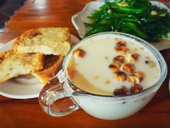 -小锅巴纳西餐厅