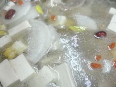 -阿汉名材老鸡汤饭店(金鸡岭店)