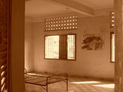 -吐斯廉屠杀博物馆