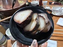 -果松木炭酸菜铜火锅·外婆参鸡汤