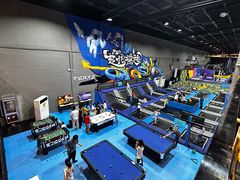 -超时空蹦床团建·VR潮玩运动娱乐·生日派对游乐园(金桥店)