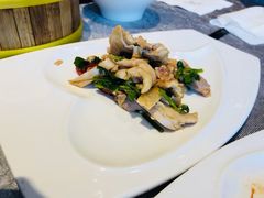 尖椒花椒鸡-豫园万丽酒店-万丽轩中餐厅(河南南路店)