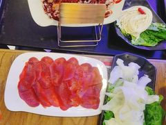 -牛焱·贵州黄牛肉火锅(城西银泰店)