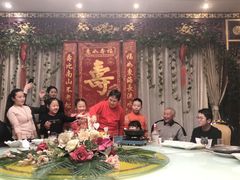 -皇宫大酒店