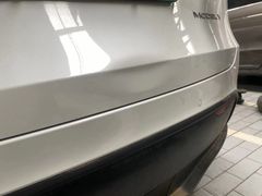 -畅通航行汽车钣金喷漆 无痕修复·局部喷漆