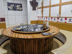 -锅老头海鲜铁锅炖