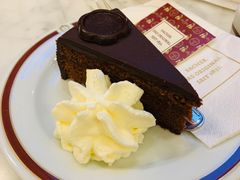 -Cafe Sacher(WIEN)