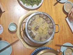 -一群羊手扒肉·火锅·早茶(远东公寓店)