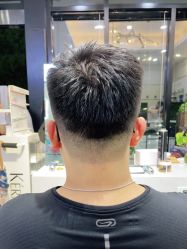 -EMILY 艾米莉 烫染沙龙