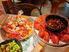 -巴厘龙虾·榜首油焖大虾(音乐学院·沿江酒馆店)