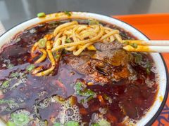 -德元兰州纯汤牛肉面