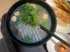 -冯鑫记南京鸭血粉丝汤(南京南站店)