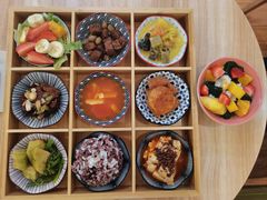 -轻蔬不用等·素食(江苏路店)