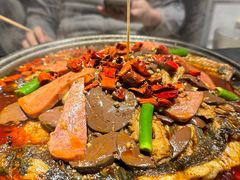 -辣尚瘾·烤鱼·新川菜(牡丹园直营店)