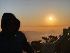 -黄山光明顶山庄