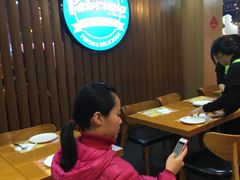大堂-Pelicana百利家炸鸡(江南西名店城店)