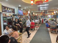 -烧哥美蛙肥肠鱼火锅·十五年社区店