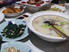 -大碗居·烤鸭·鱼头泡饼(天坛东门店)