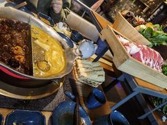 -湊湊火锅·茶憩(南京东路悦荟店)