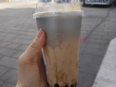 -喜茶(上海淮海中路渔阳里店)