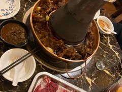招牌羊蝎子锅底-颐品居涮肉(乌鲁木齐中路店)