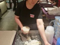 -渝是乎川渝小炒(新世界百货望京店)
