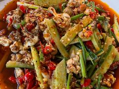 -周记翘脚牛肉