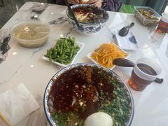 -伊穆祥牛肉面总店·清真