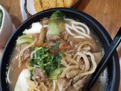 -鑫花溪牛肉米粉(文星广场店)